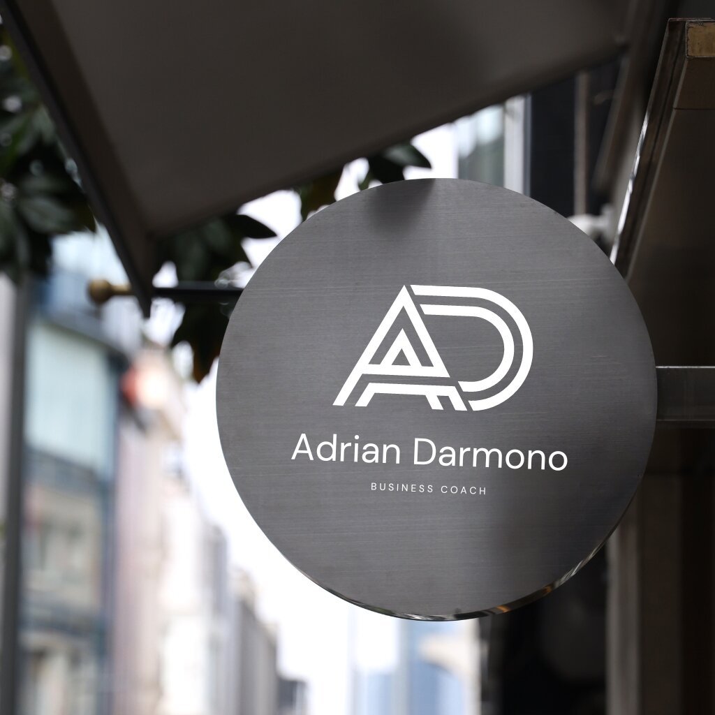 papan nama adrian darmono